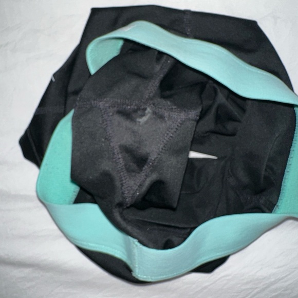 Nike Pro Black Spandex Size Small - Picture 4 of 4